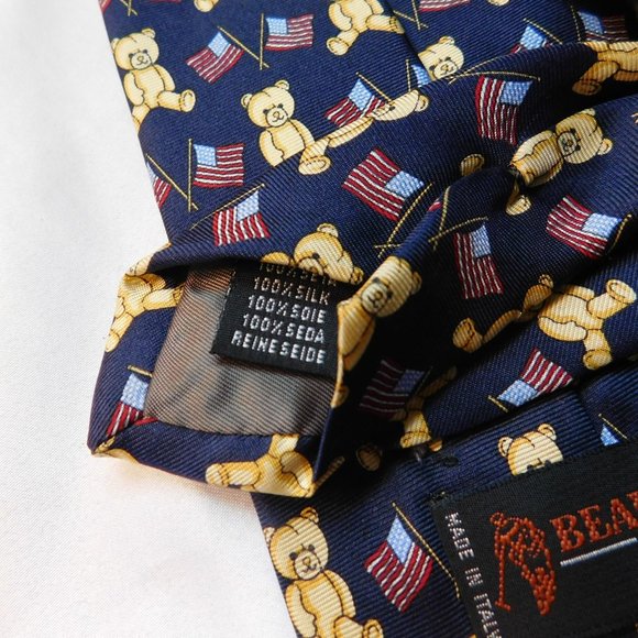 BeauFort Tie Rack Silk Made In Italy Teddy Bear and USA Flags - Picture 5 of 5